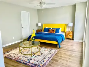 Columbia Lakeview Oasis - King Suite