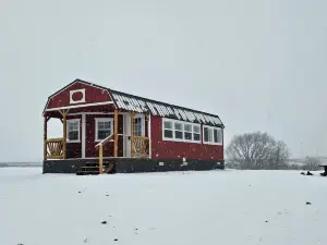 Two Cottages on 30 acres with views. Sleeps 12 and 2 baths