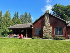 Lodge-Style Northwoods Home Permit: TBES-BBSMJP