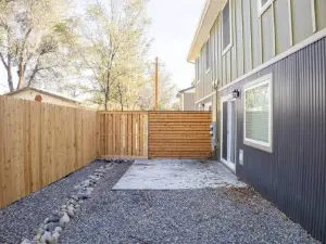 Delightful, New Townhome Downtown