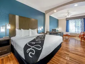 La Quinta Inn & Suites by Wyndham Kingwood Houston IAH Airpt