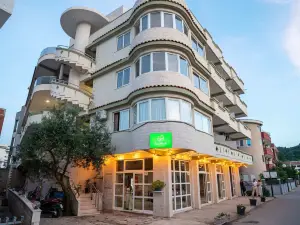 Illyria Hotel