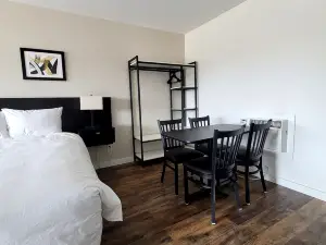 Richland Inn and Suites