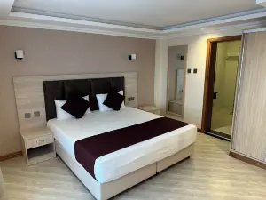 Mara Frontier Hotel