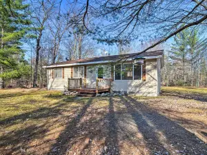 Orv, Snowmobiling & Hunting Cabin on Groomed Trail