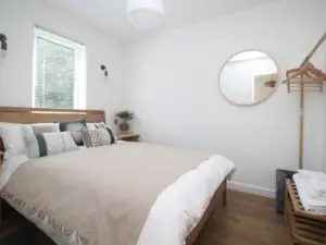 Stunning 2-Bed Self Contained Oasis in Eastbourne