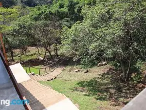 Nkutu River Lodge