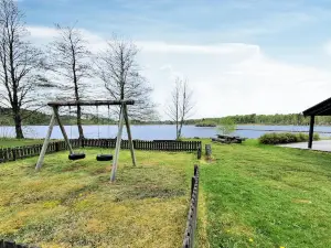 4 Bedroom Stunning Home in Örkelljunga