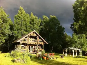 Neti Holiday House