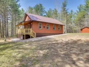 Beautiful Greig Cabin 2 Mi to Brantingham!