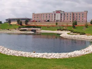 Hampton Inn & Suites West Bend