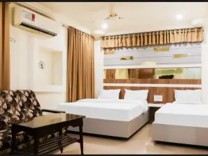 Hotel Menaka