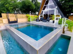 Aya Farm Resort - Cabin 1 with Pool