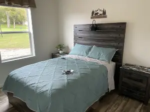 Walnut Getaway Relaxing Country Getaway