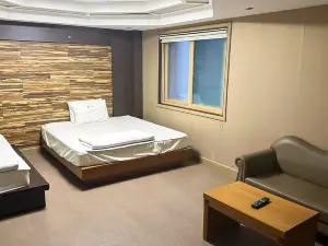 Bugok Shilla Hotel