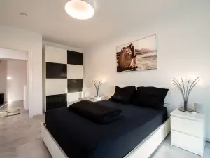 Luxury Westpark 2 Residence Lake View W2