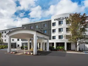 Courtyard Middletown Goshen