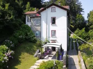 拉科利內塔民宿