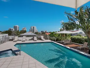 Rovera Apartments