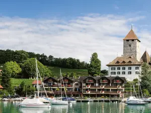 โรงแรม-เรสเตอรองต์ ซีการ์เทน-มารินา