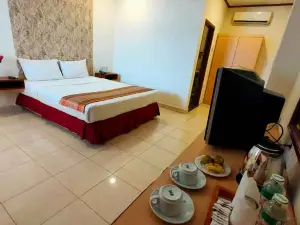 Hotel Maninjau Indah