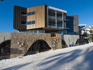Buller Central Hotel