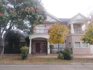 Olo Hostel