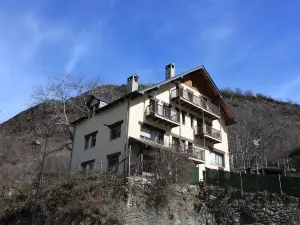 Apartment with 2 Bedrooms in Boí Taüll, with Wonderful Mountain View a