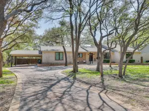 Texas Vacation Rental w/ Outdoor Pool