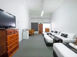 City Centre Motel Hotel
