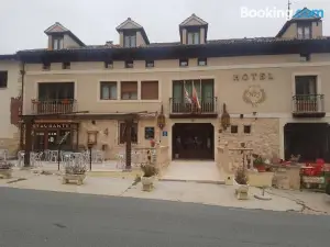 Hotel Puerta Sepúlveda