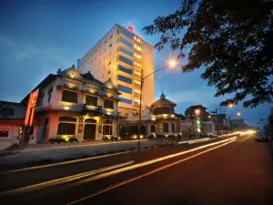 Gino Feruci Kebon Jati by Kagum Hotels
