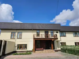Guest House Tenir Too