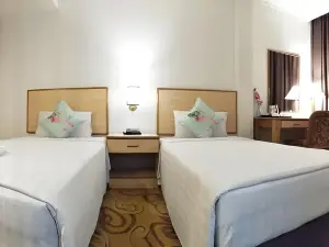 THE ORCHID HOTEL
