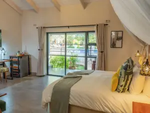 Kasambabezi Lodge