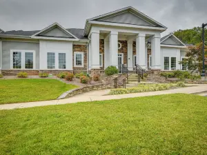 Capitol Heights Apartment ~ 8 Mi to National Mall!