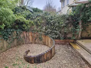 3-Beds Sleep 7 with Garden & Private Parking