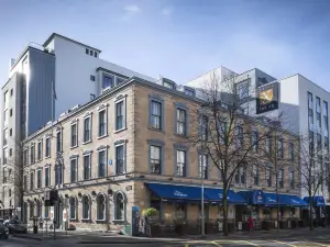 DoubleTree by Hilton Belfast City Ten Square