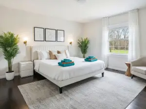 บ้านหรูหรา ทันสมัย ระดับสูง 3 ห้องนอน