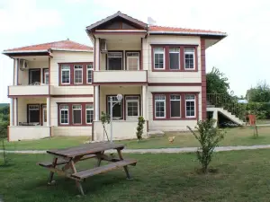 Hamsilos Apart Hotel
