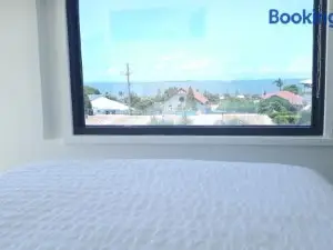 The Sky House by the Bay