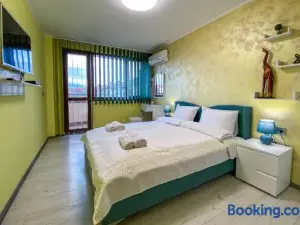 Apartament Tiana Lux