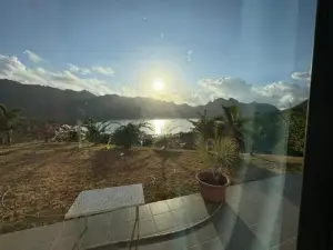 Taiohae Bay