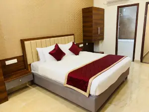 Chamundi Comforts