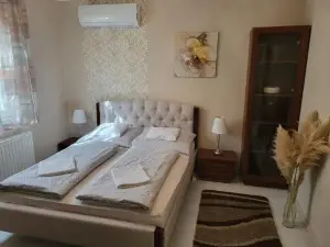 Jokai Apartman Szarvas