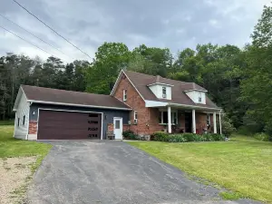 Corey Guest House close to Dark Sky’s & ATV Trail