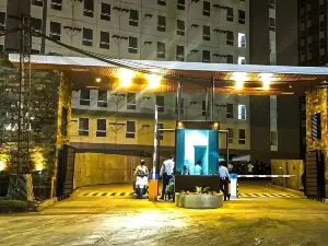 CONDO IN TONDO 2BR w/ CAR PARK UNO STAYCATION HUB