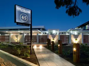 Loxton Courthouse Apartments