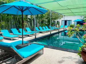 쿠라 쿠라 리조트 롬복