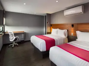 Hotel MX aeropuerto CDMX, Trademark Collection by Wyndham